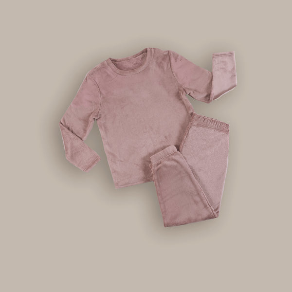 PIJAMA LILA GDE