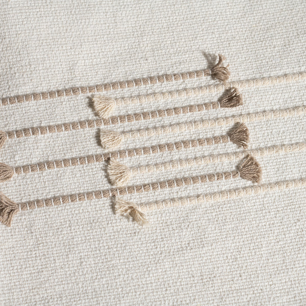 Camino De Mesa Mumbai Marfil MEDIANO